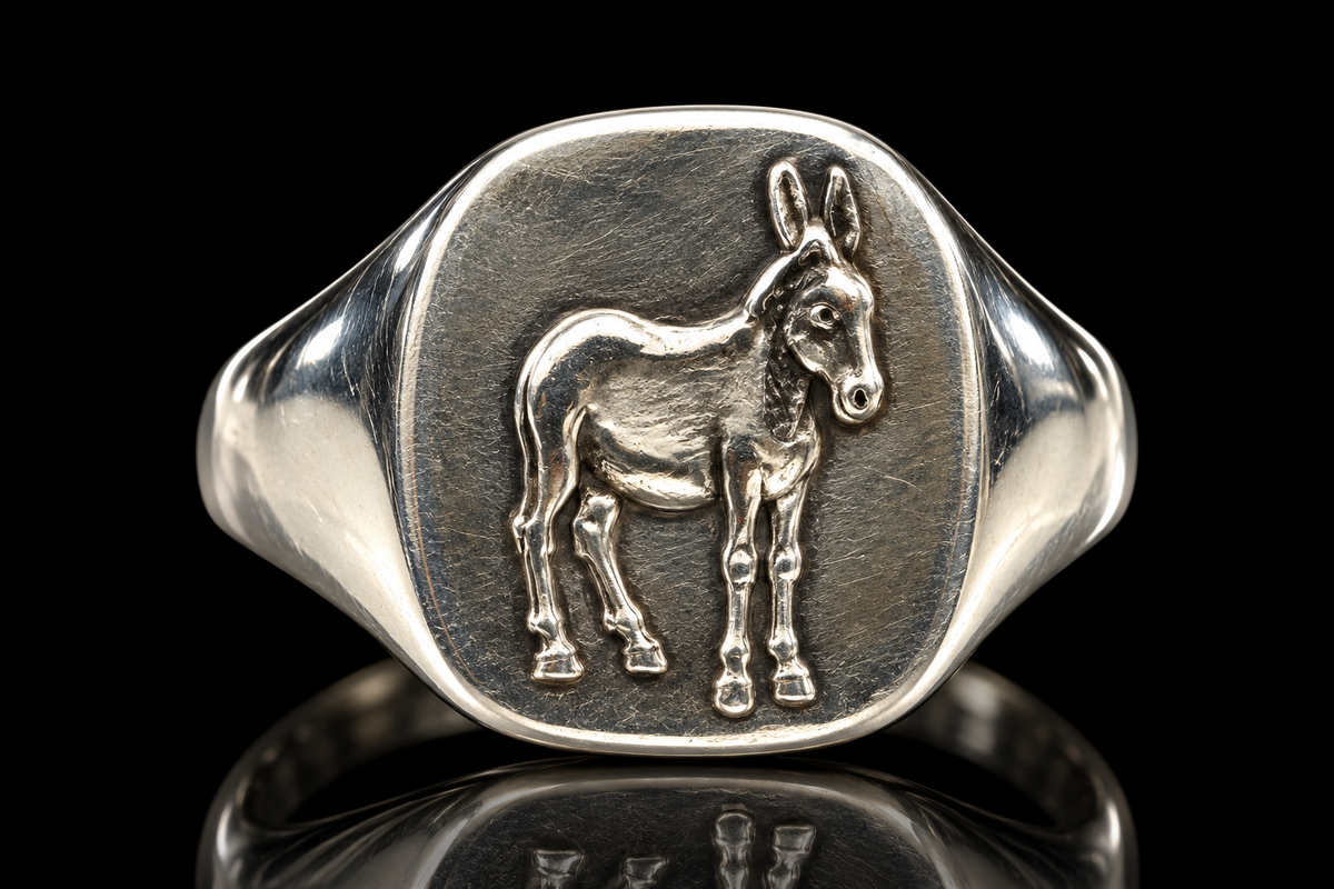 Signet rings
