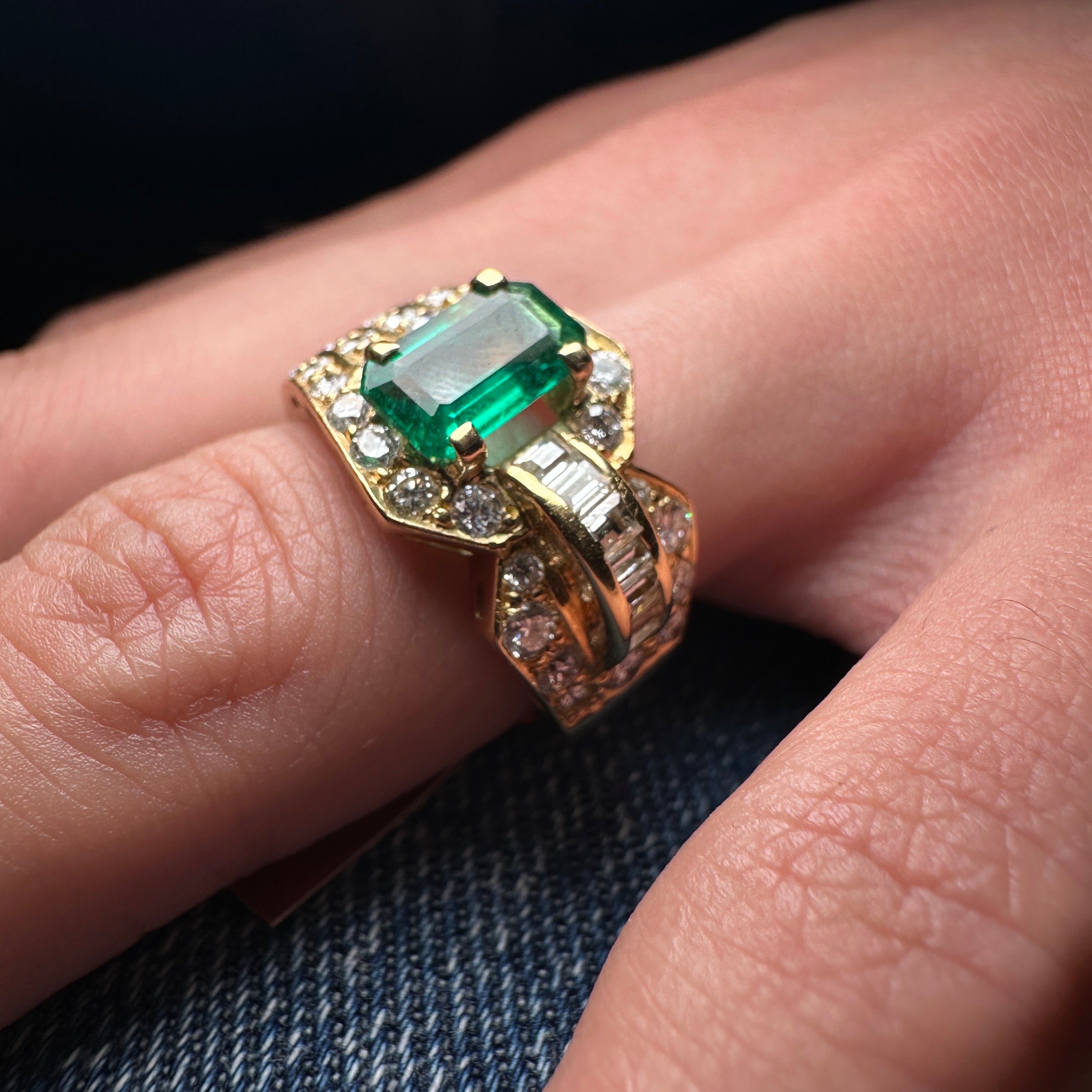 Emerald and diamond ring