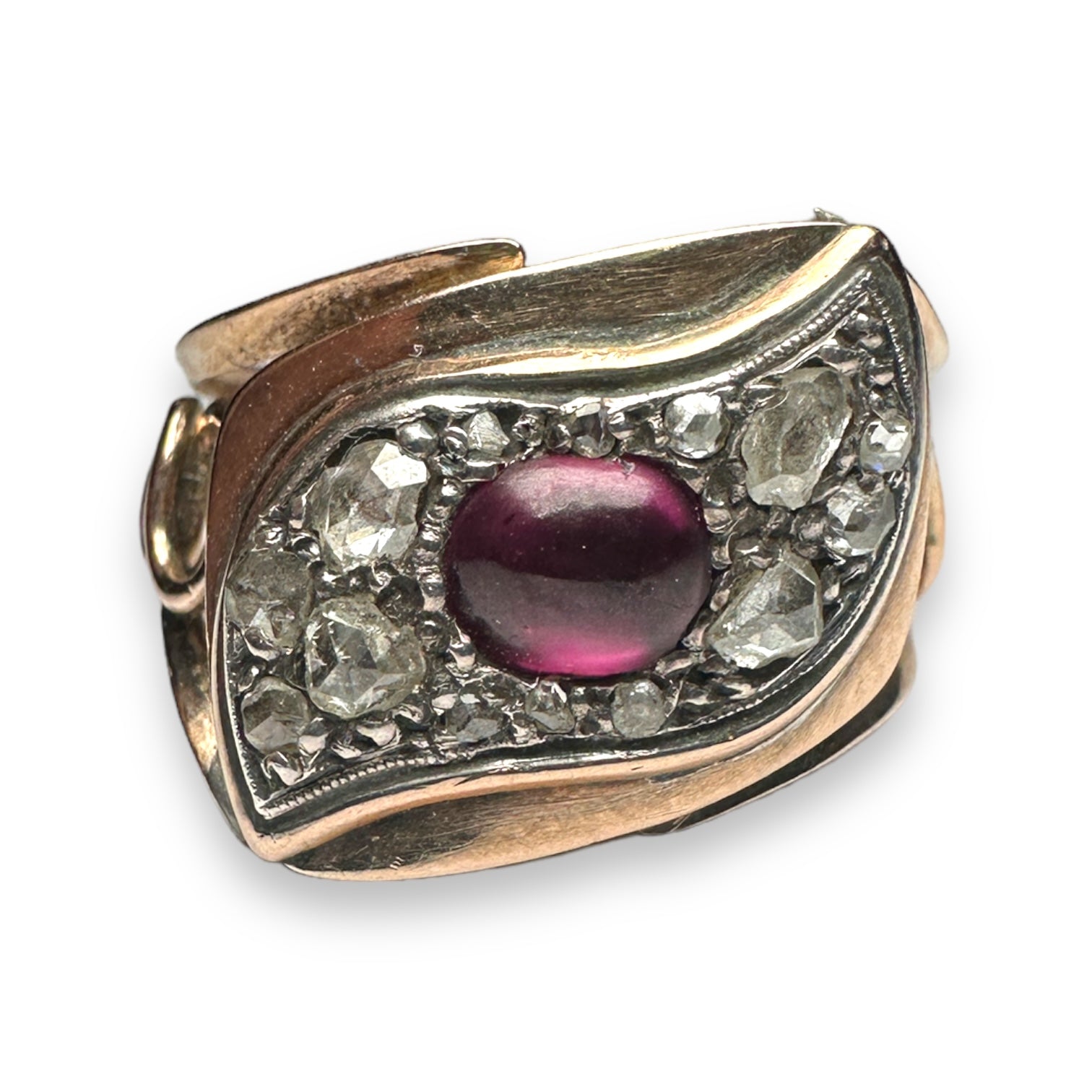 Garnet and diamond ring