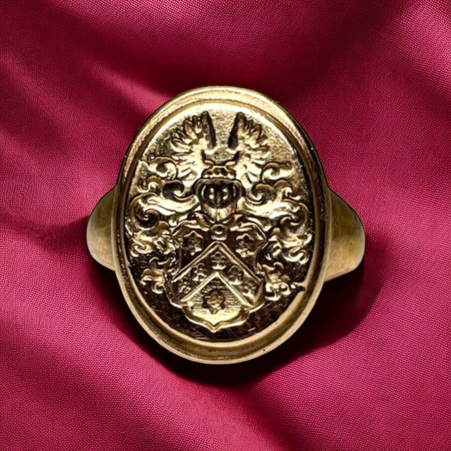 Signet gold ring for women