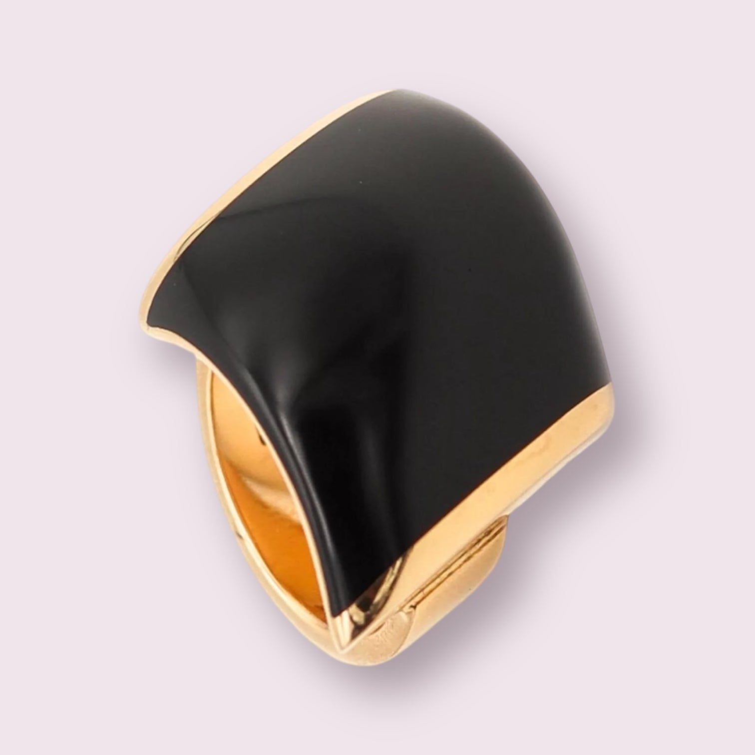 Vhernier Fibula Cocktail Ring