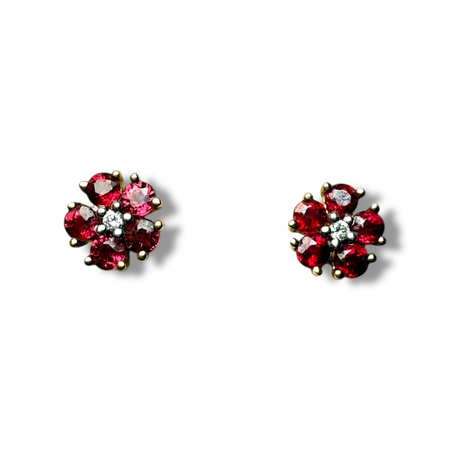 9k gold ruby and diamonds earring