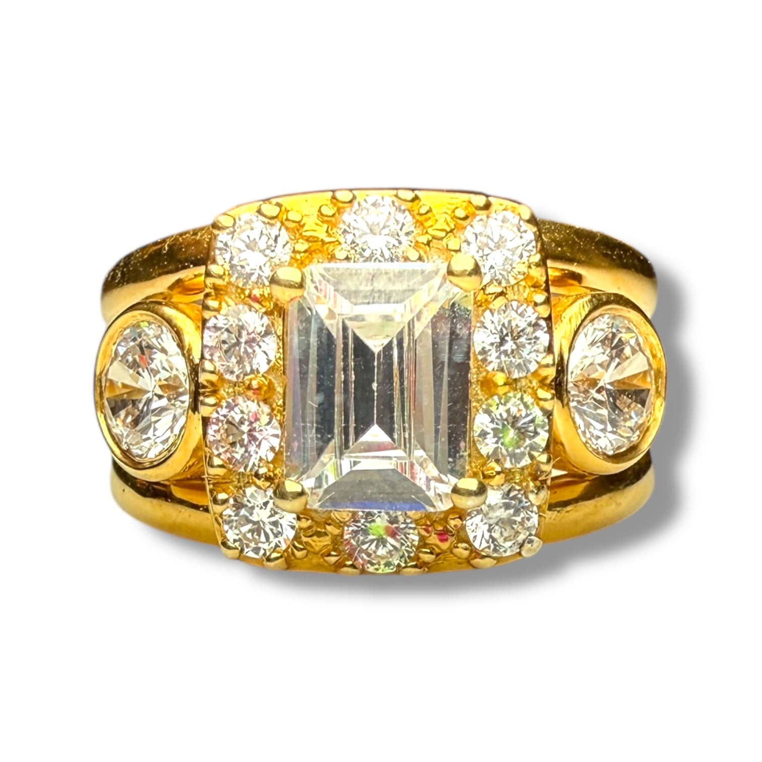 Diamond engagement ring