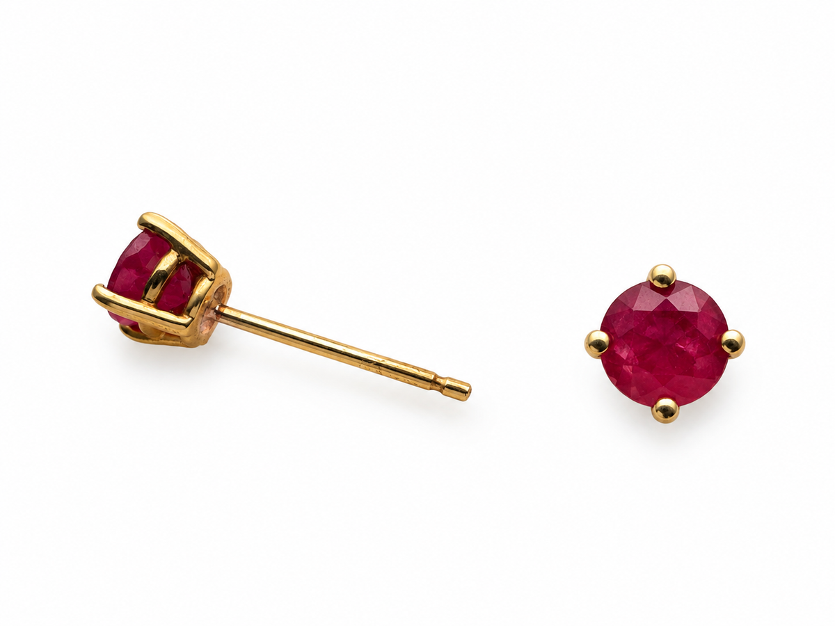 18k gold Ruby earring