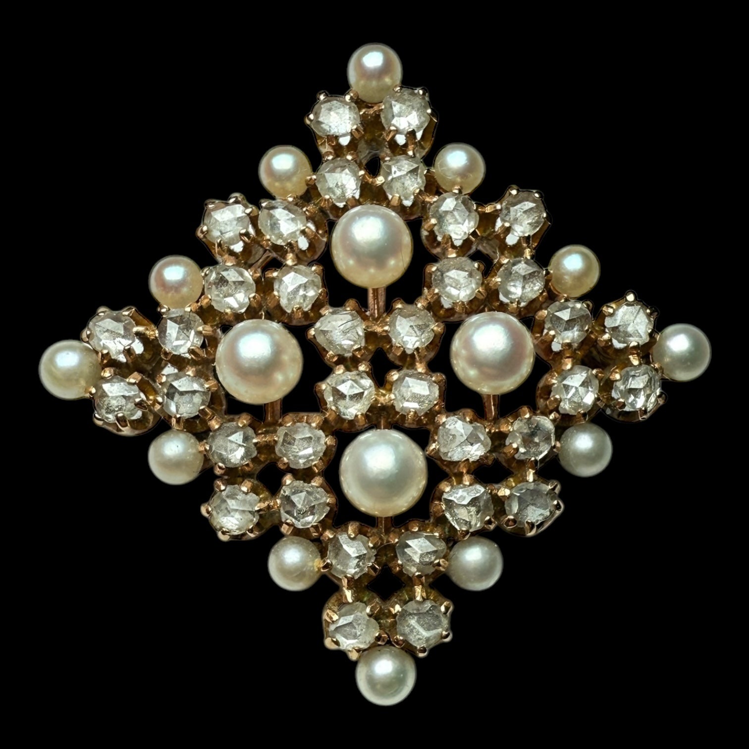 Diamonds and pearls Brooch