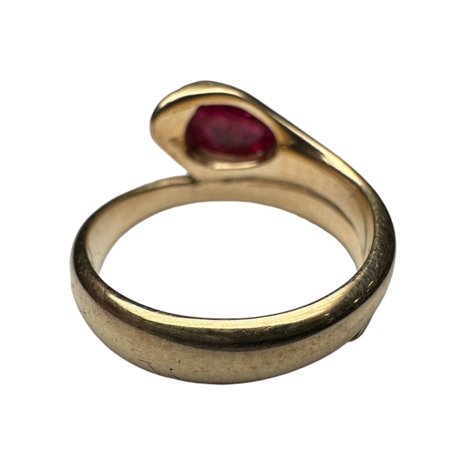 Ruby snake ring