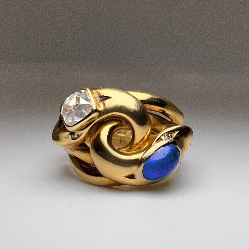 Exquisite 18kt Gold Snake Ring with Diamond & Customisable Gemstone Eyes