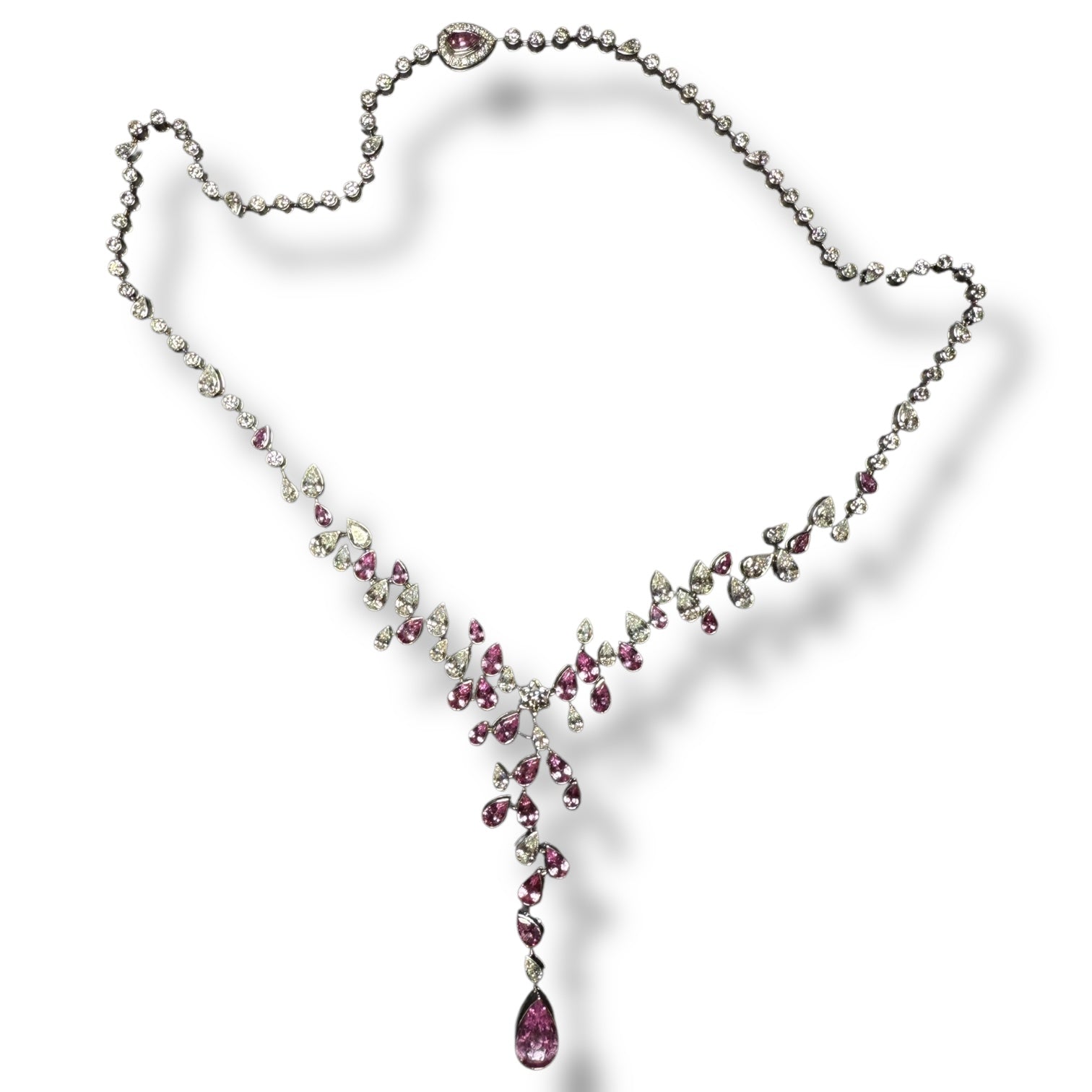 "Princesse Grace de Monaco” Necklace with Diamonds and Pink Sapphires