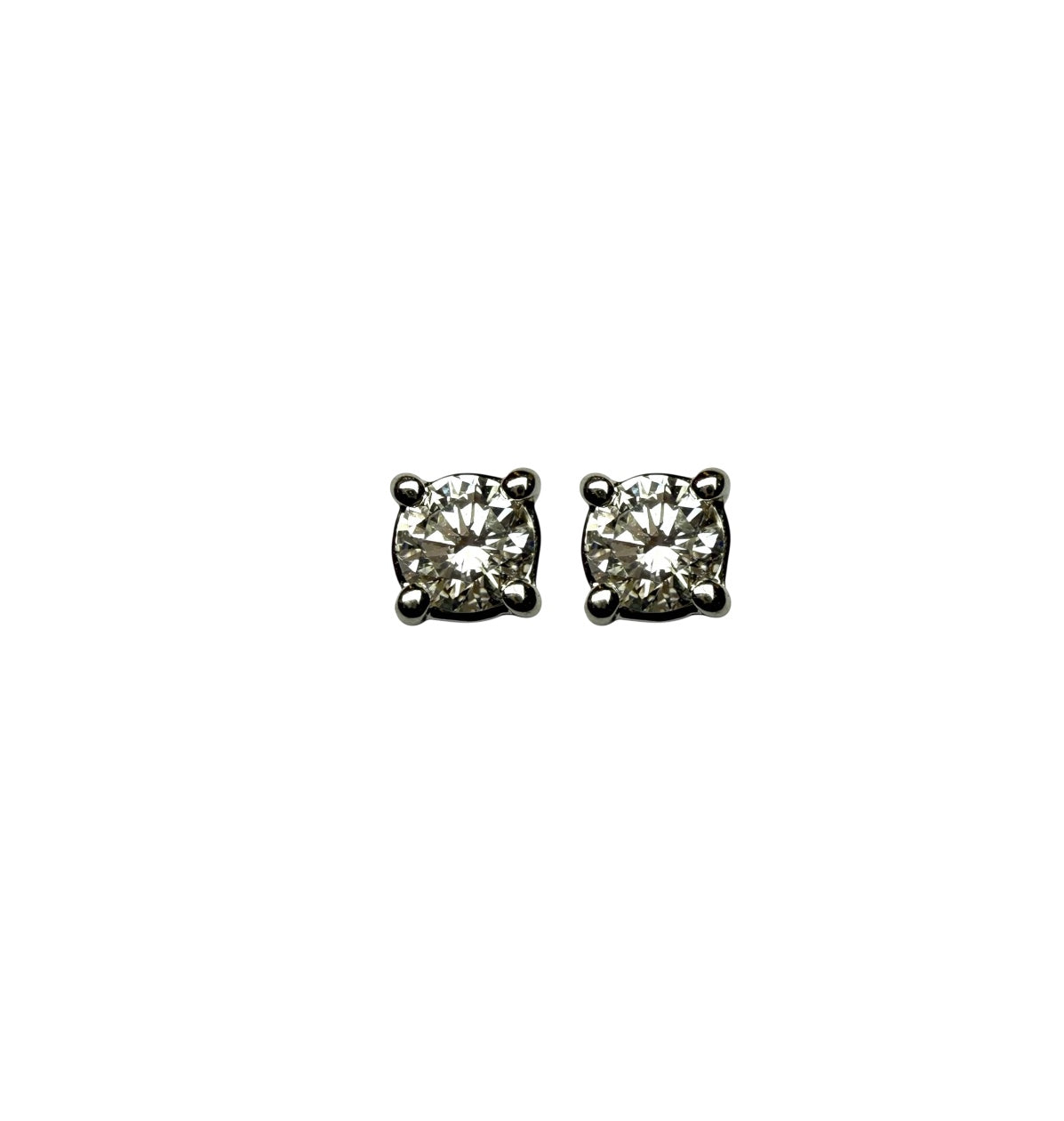 0.80ct Diamonds studs earring