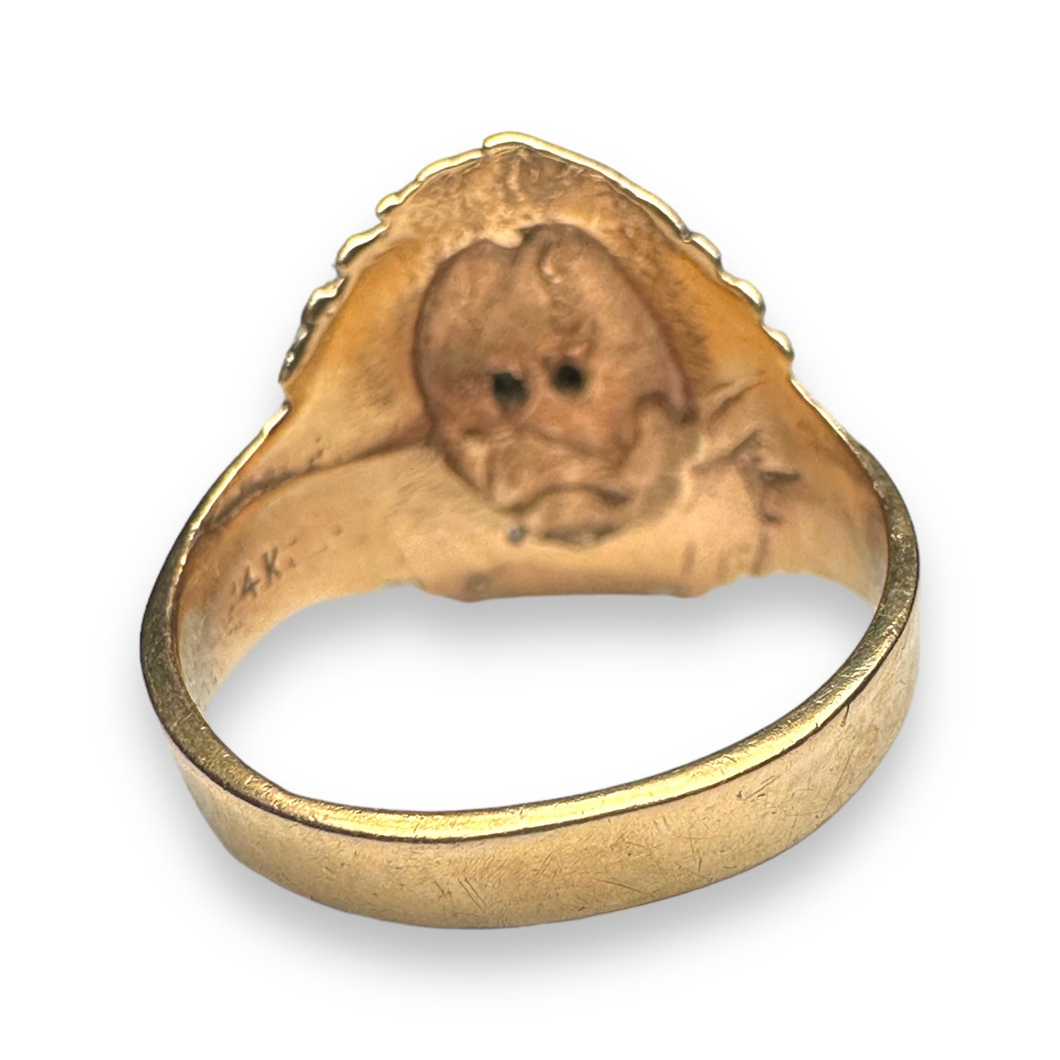 Gold ring