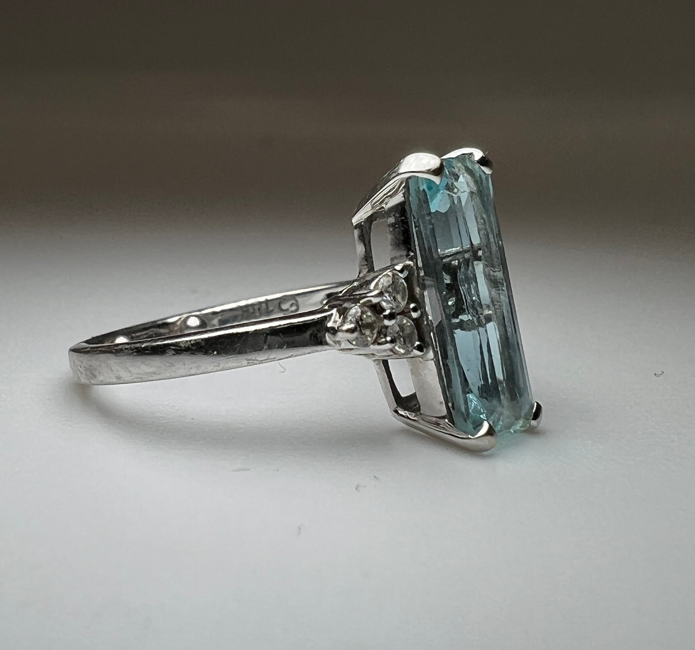 Aquamarine and diamond ring
