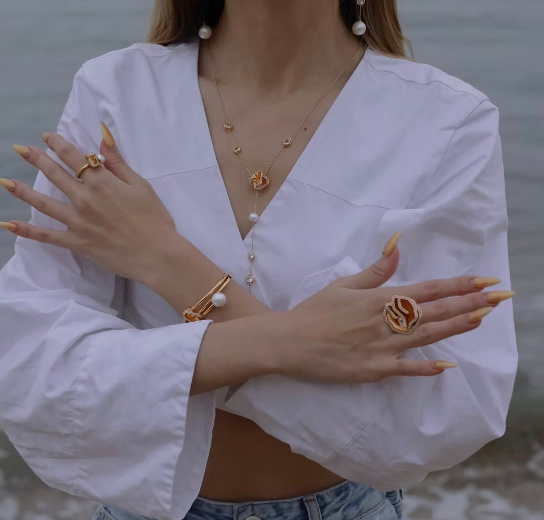 Quintessence Large Flower Ring