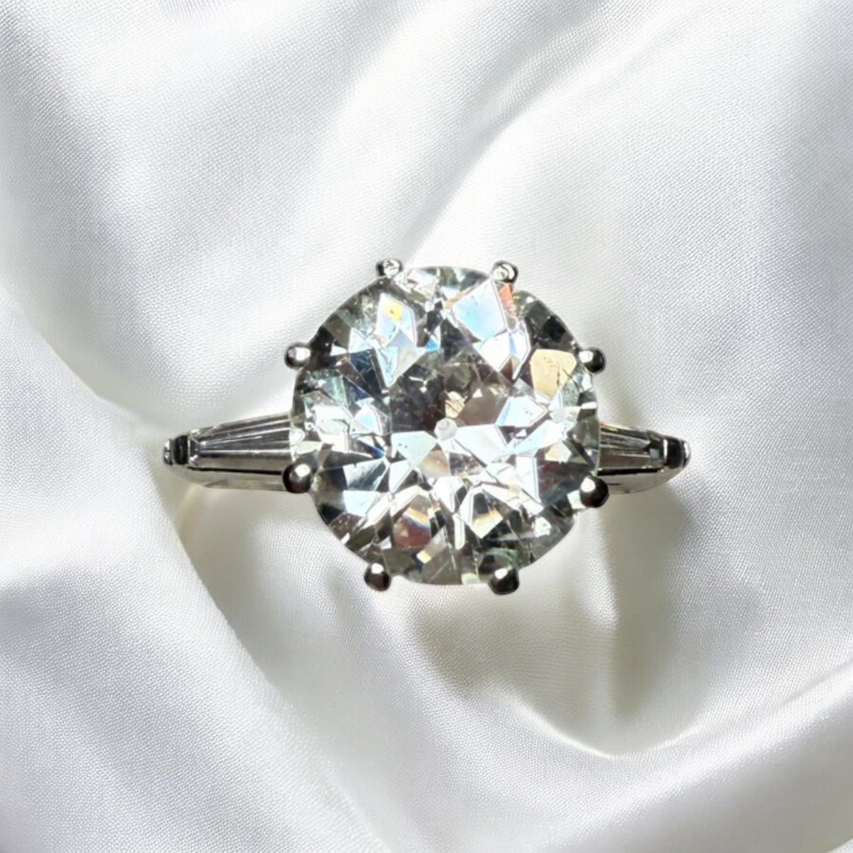 Diamond ring by Janesich