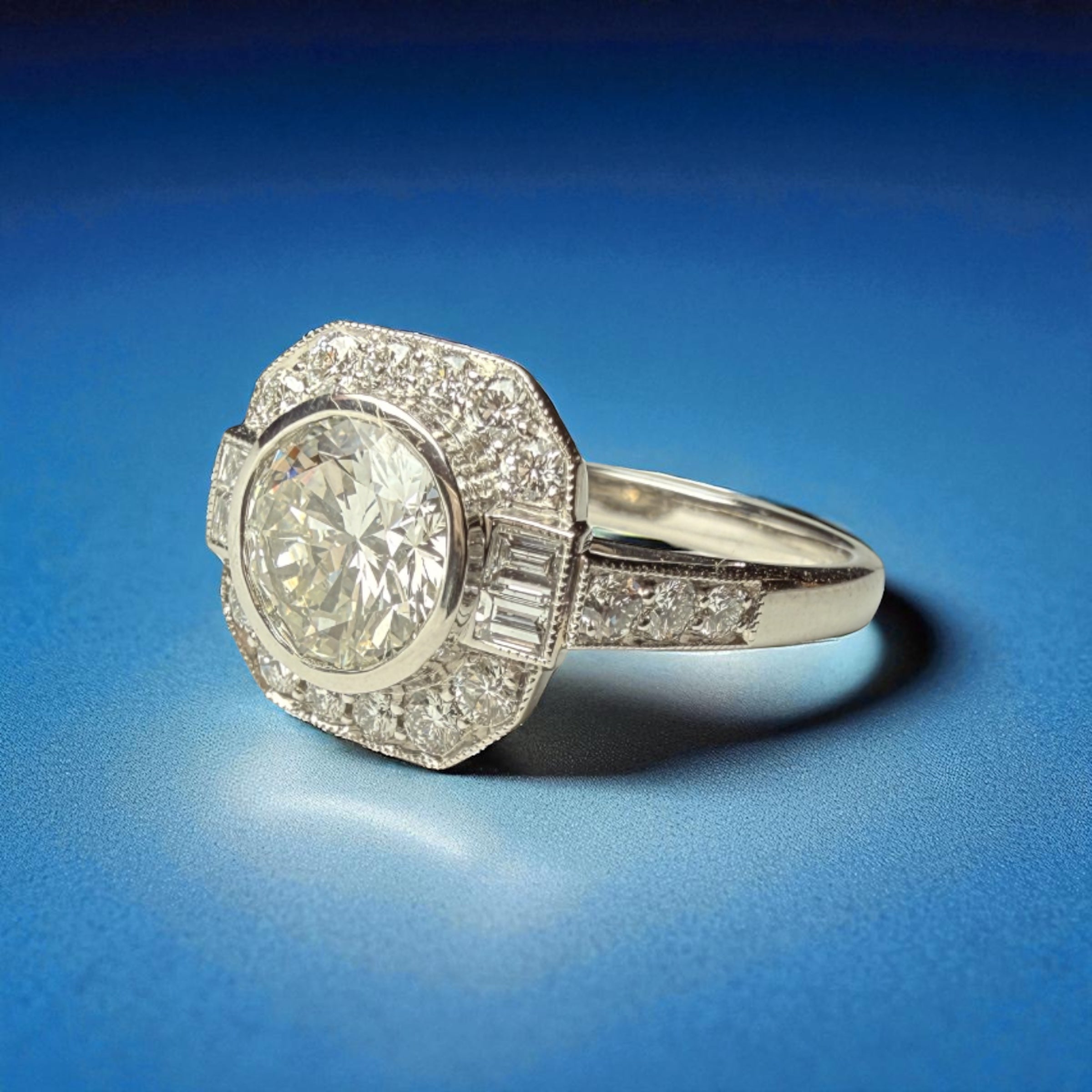 Platinum Diamond Ring – Art Deco Style, 1 Carat Center Stone