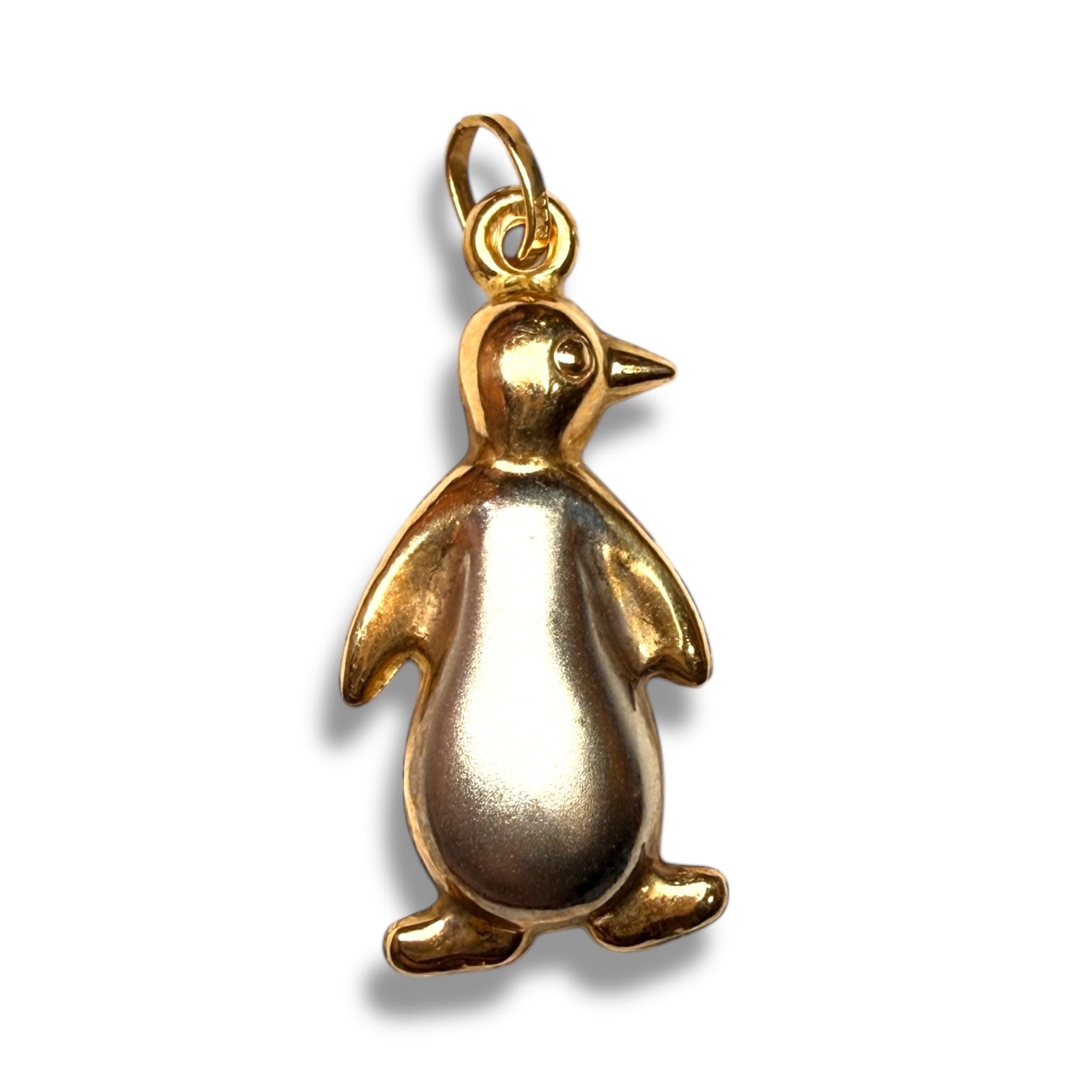 9K Yellow Gold Penguin Pendant – 0.9g