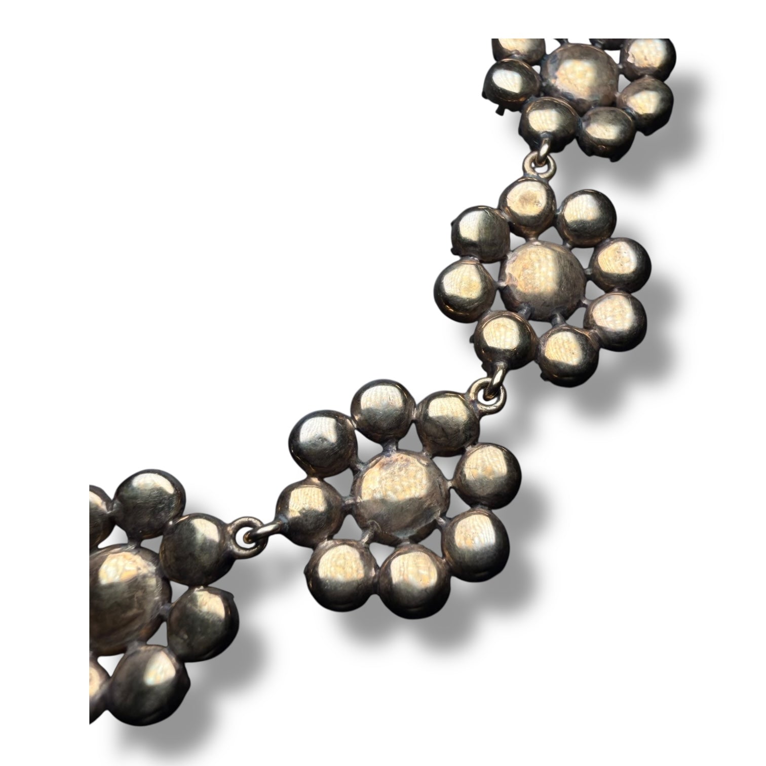 18K Gold Garnet Floral Necklace – Approx. 27 Carats