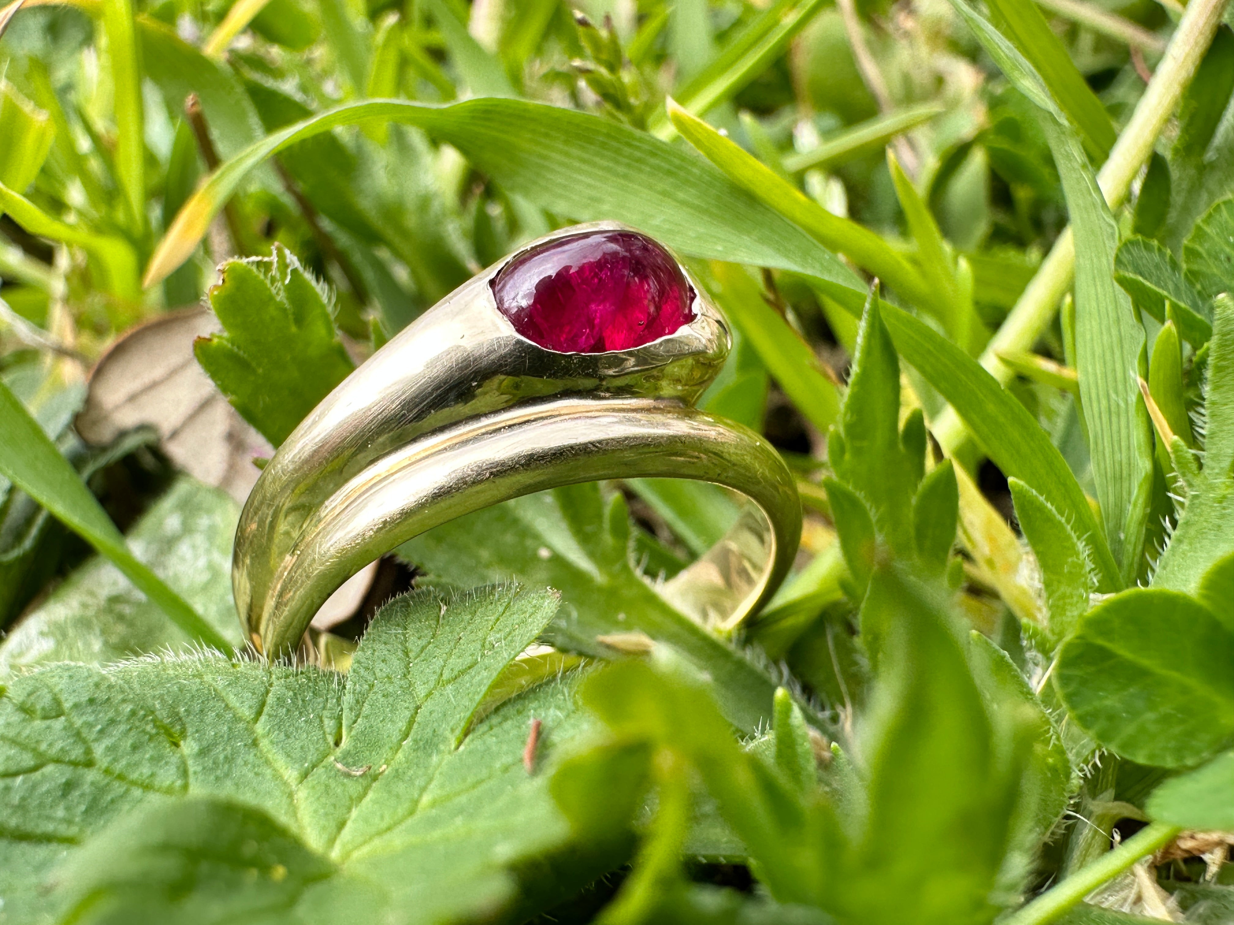 Ruby snake ring