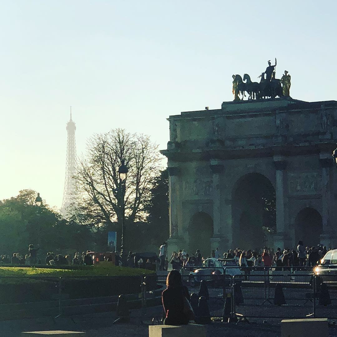 A SPARKLING TRIP TO PARIS