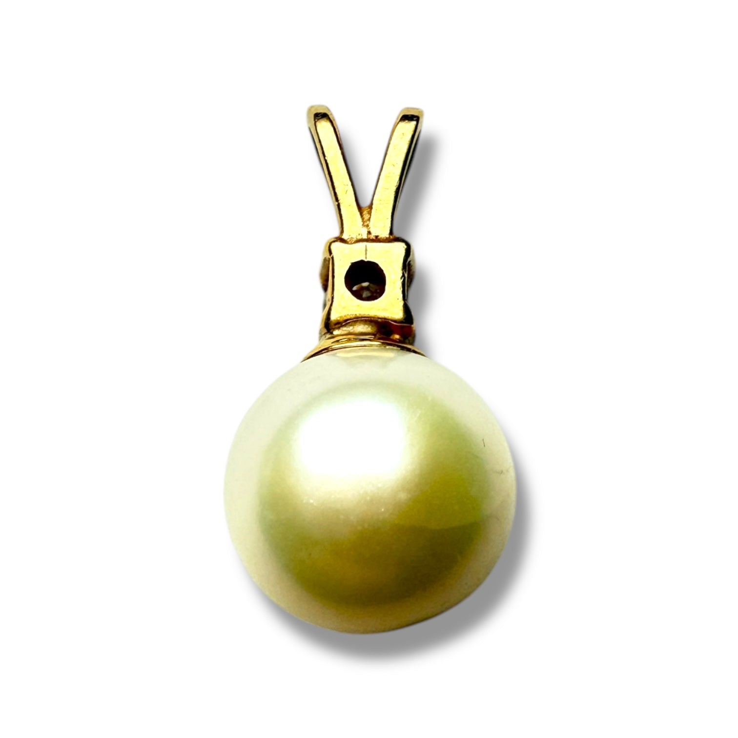 9k gold Pearl and diamond pendant for women