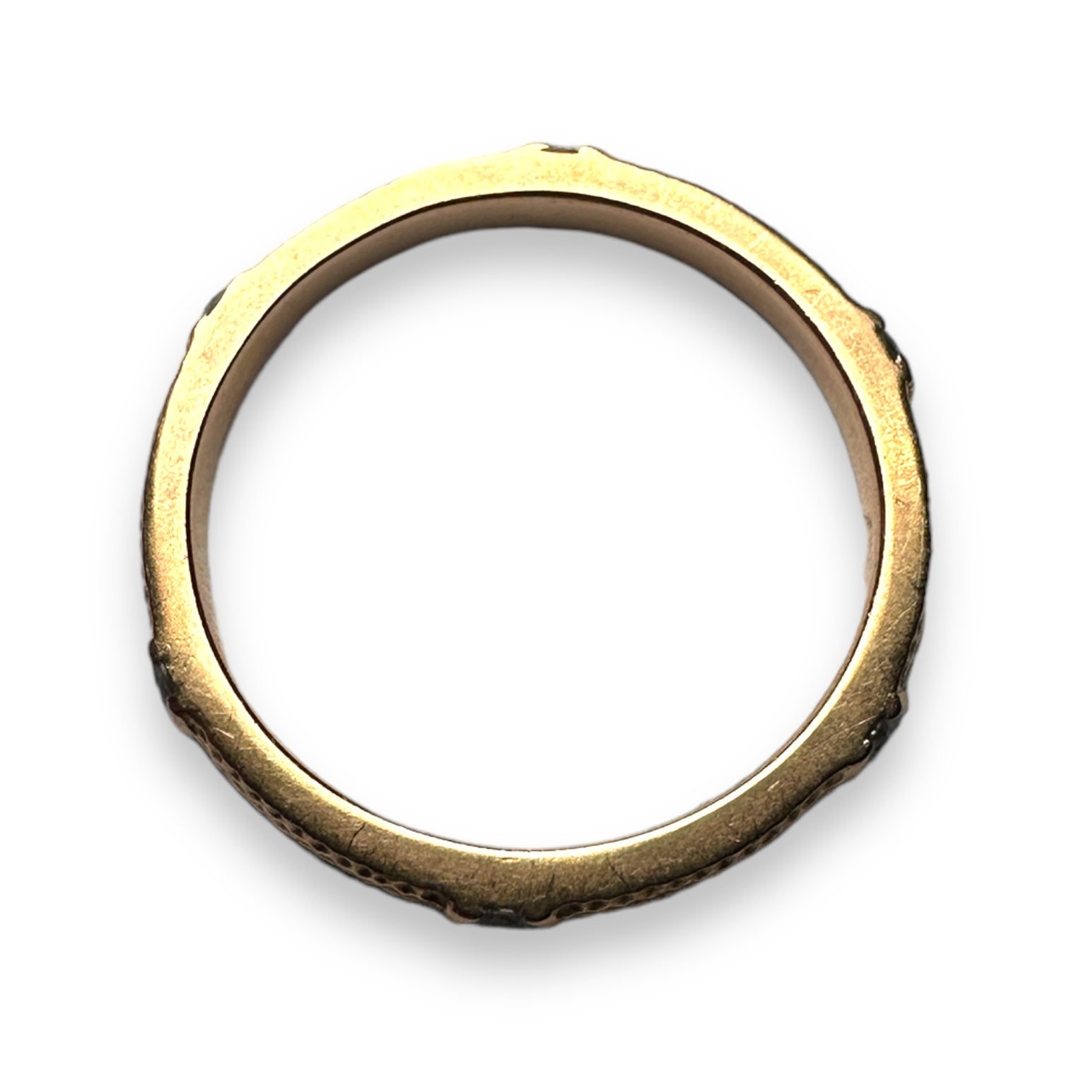 SMALL BAND IN YELLOW GOLD 6 diamond