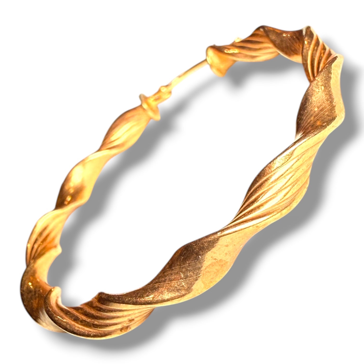 9k Gold Twisted Hoop Earrings – 2.6g