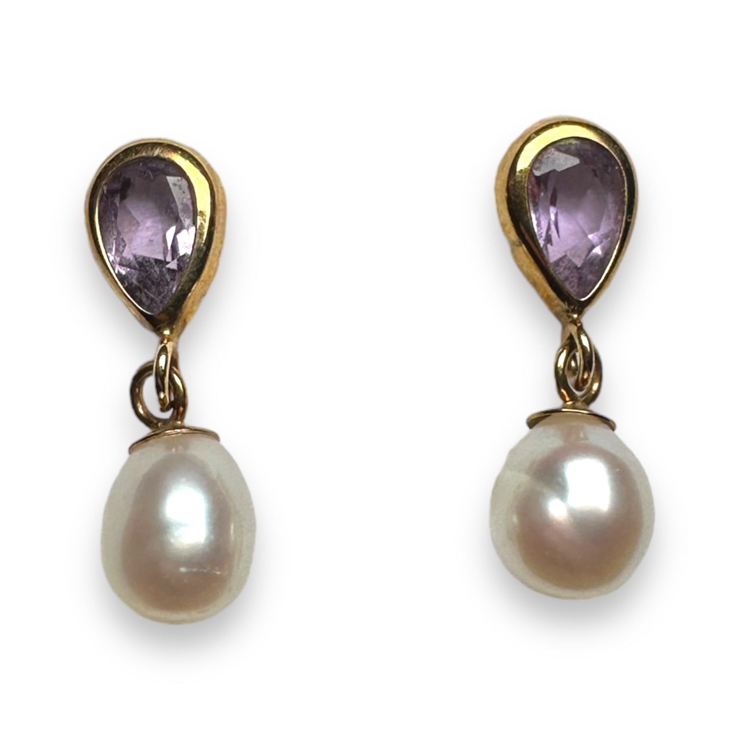 9k Amethyst and pearl gold earring