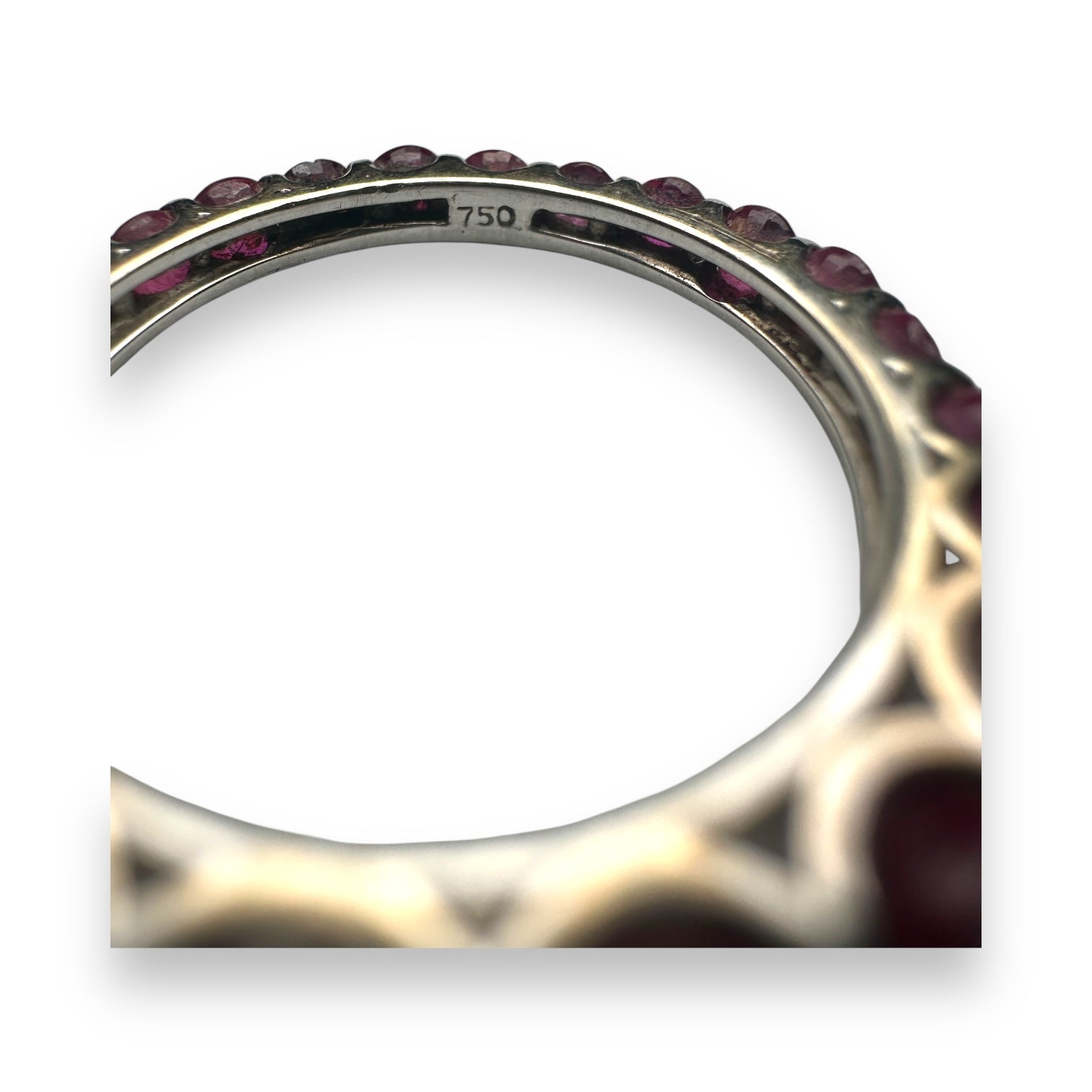 Eternity ruby ring 18k gold