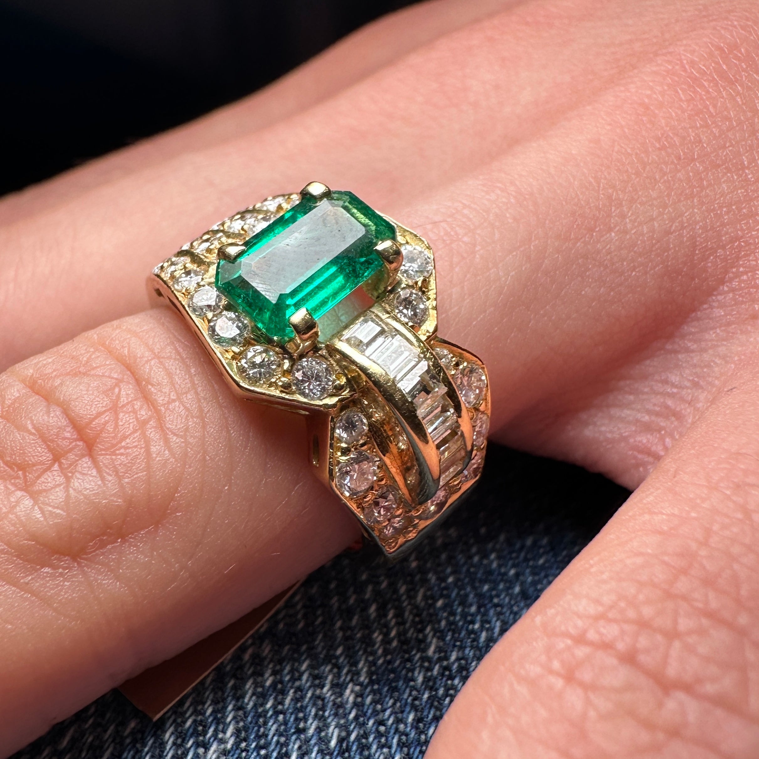 Emerald and diamond ring