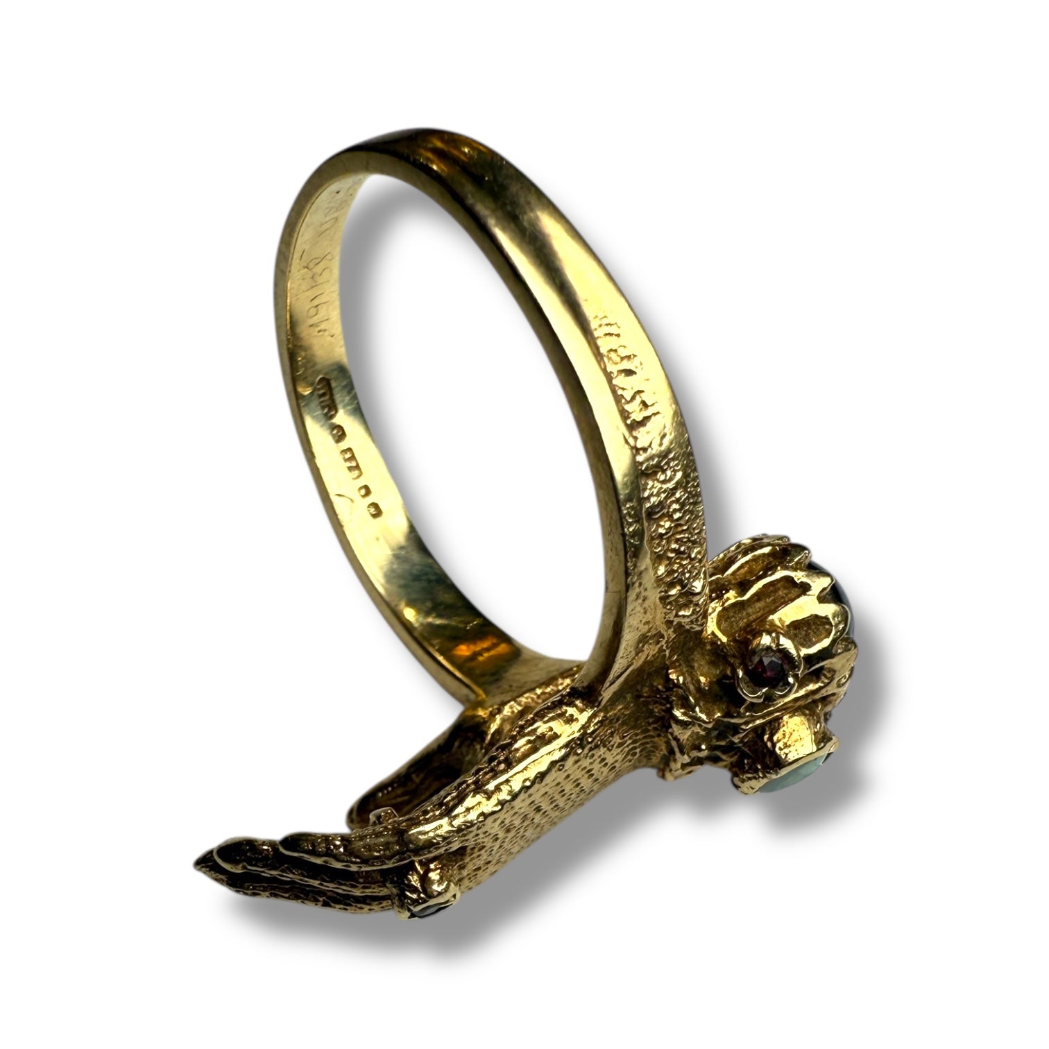 Gold hand ring  with opal and garnet