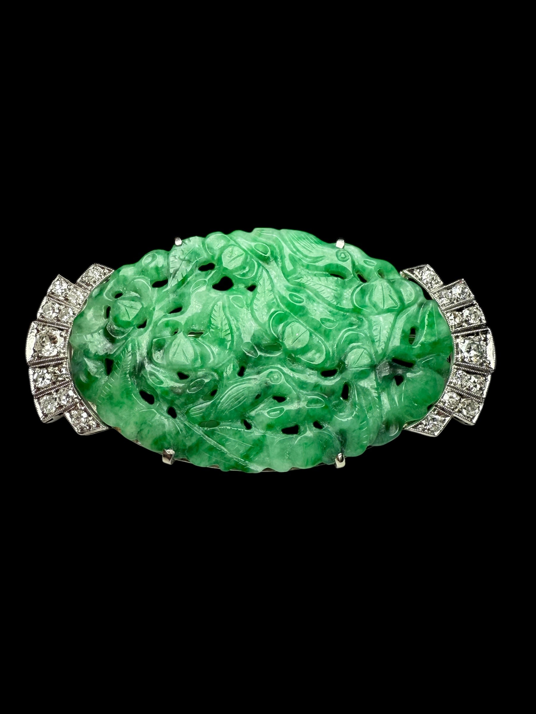 Jade and diamonds brooch