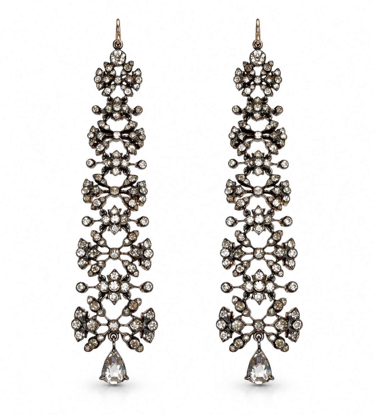 Antique Diamond Chandelier Earrings in Gold and Silver – 3.80 ct