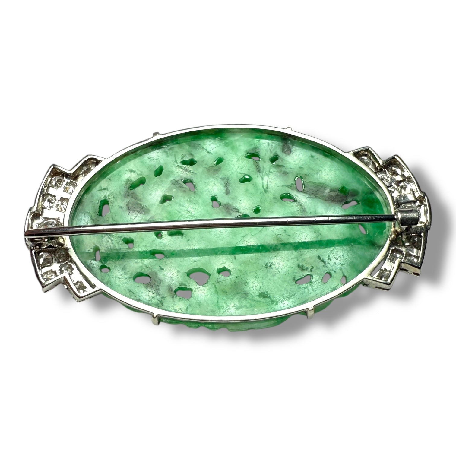 Jade and diamonds brooch