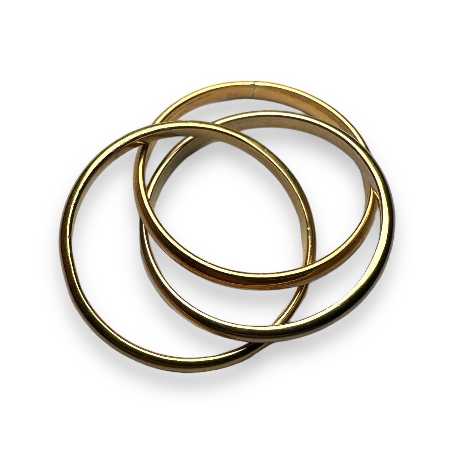 Gold engagement ring