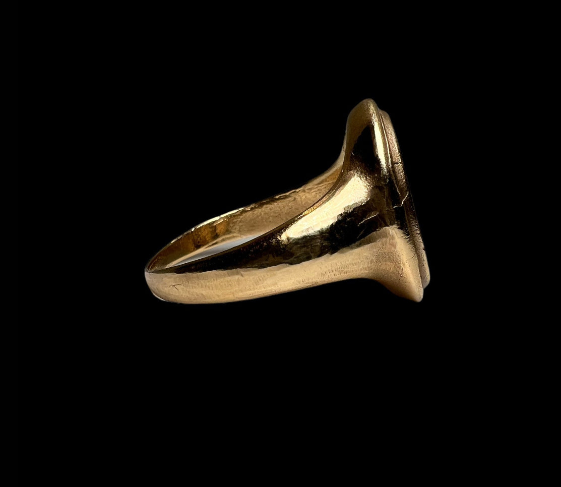 Signet gold ring for women