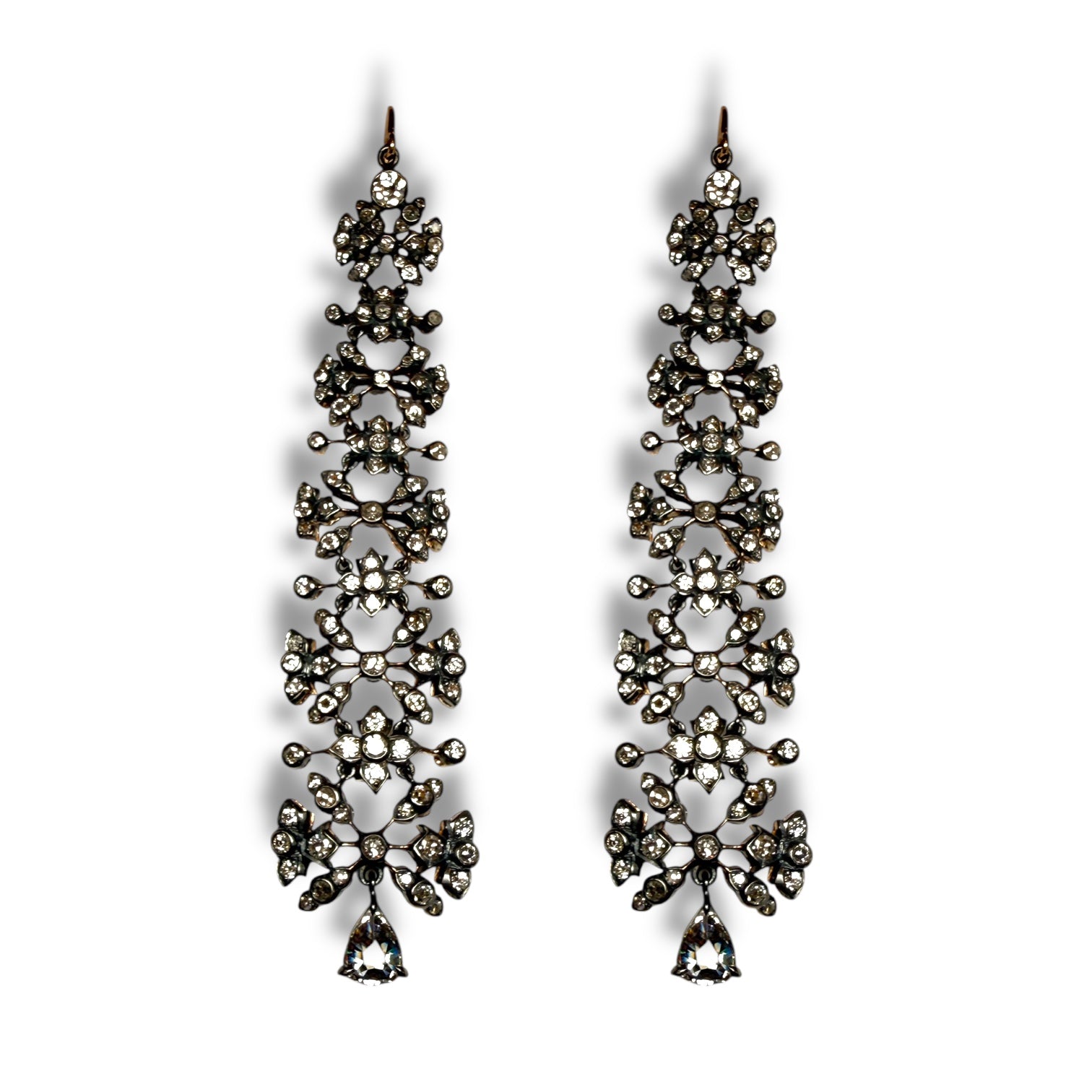Antique Diamond Chandelier Earrings in Gold and Silver – 3.80 ct