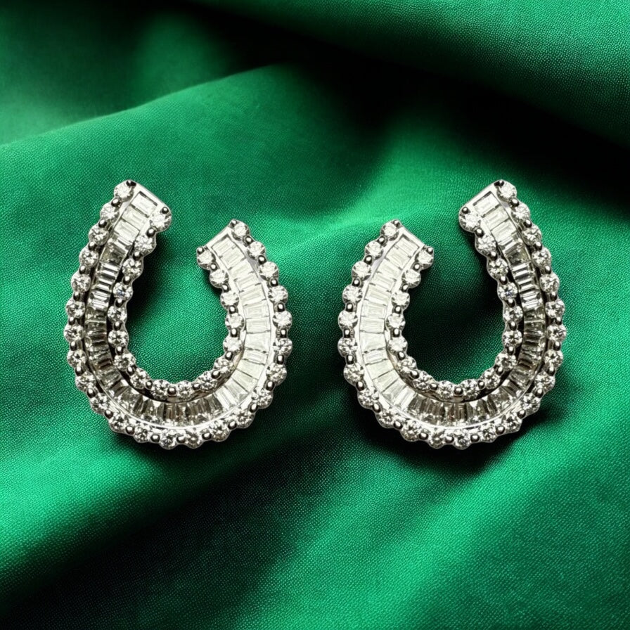 Diamonds earring