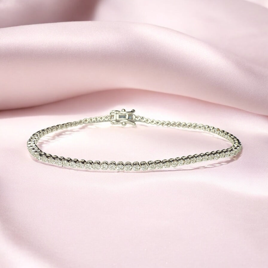 Diamonds 18k gold bracelet