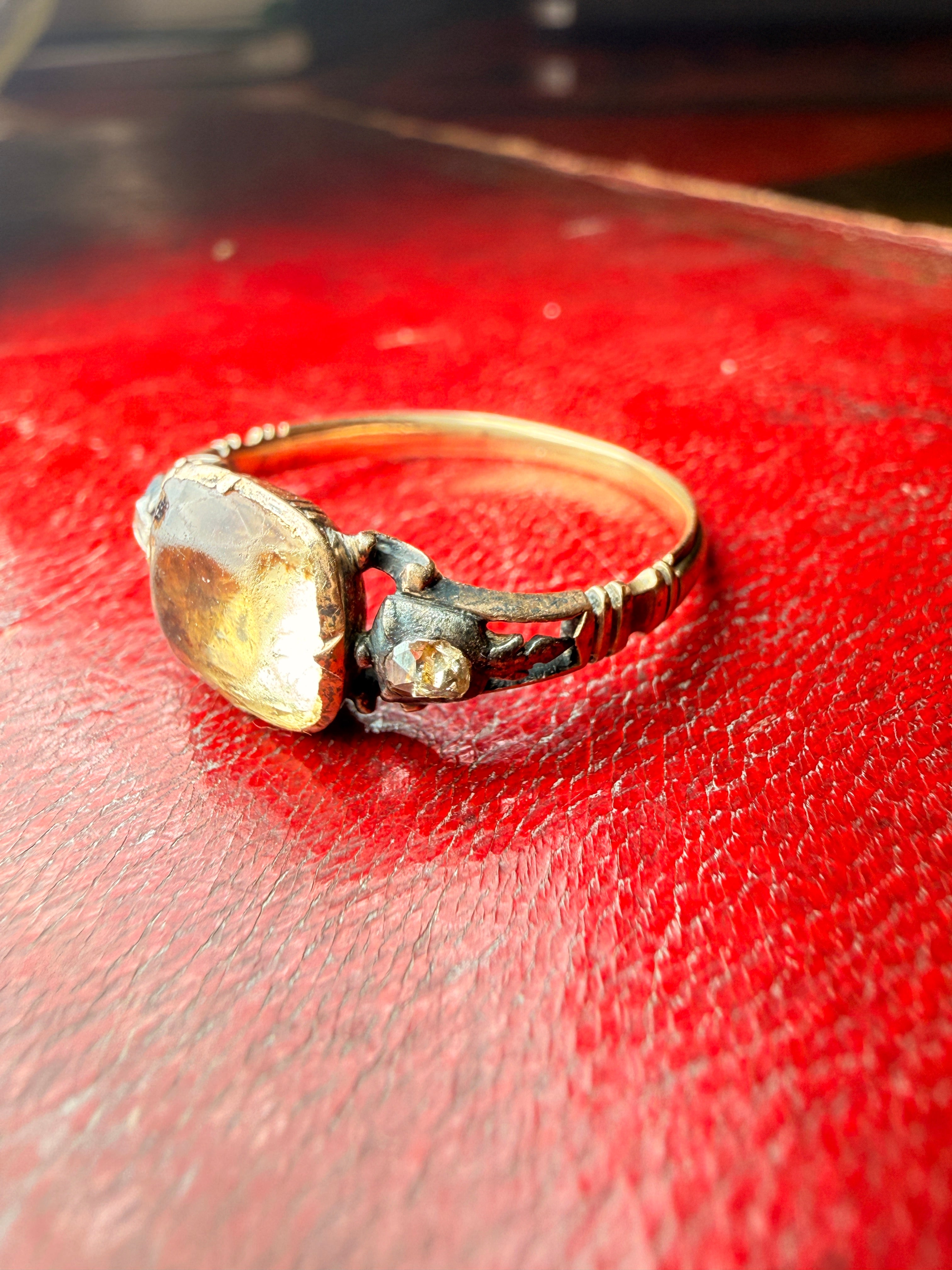 Georgian Rock Crystal and Diamond Ring in 15ct Gold – Size O½ UK (2.2 g)
