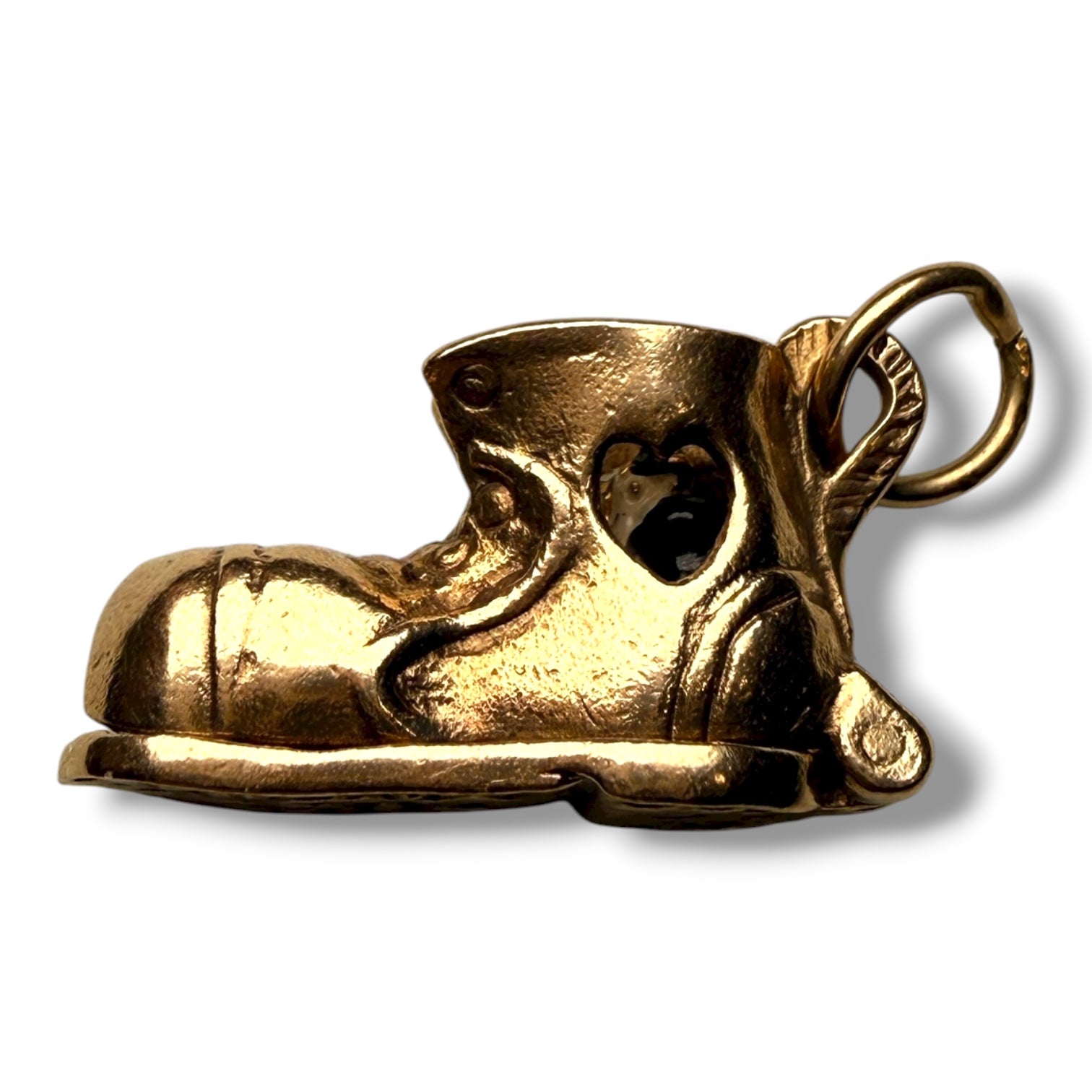 9k Gold Wedding Shoe Charm Pendant – 2.7g