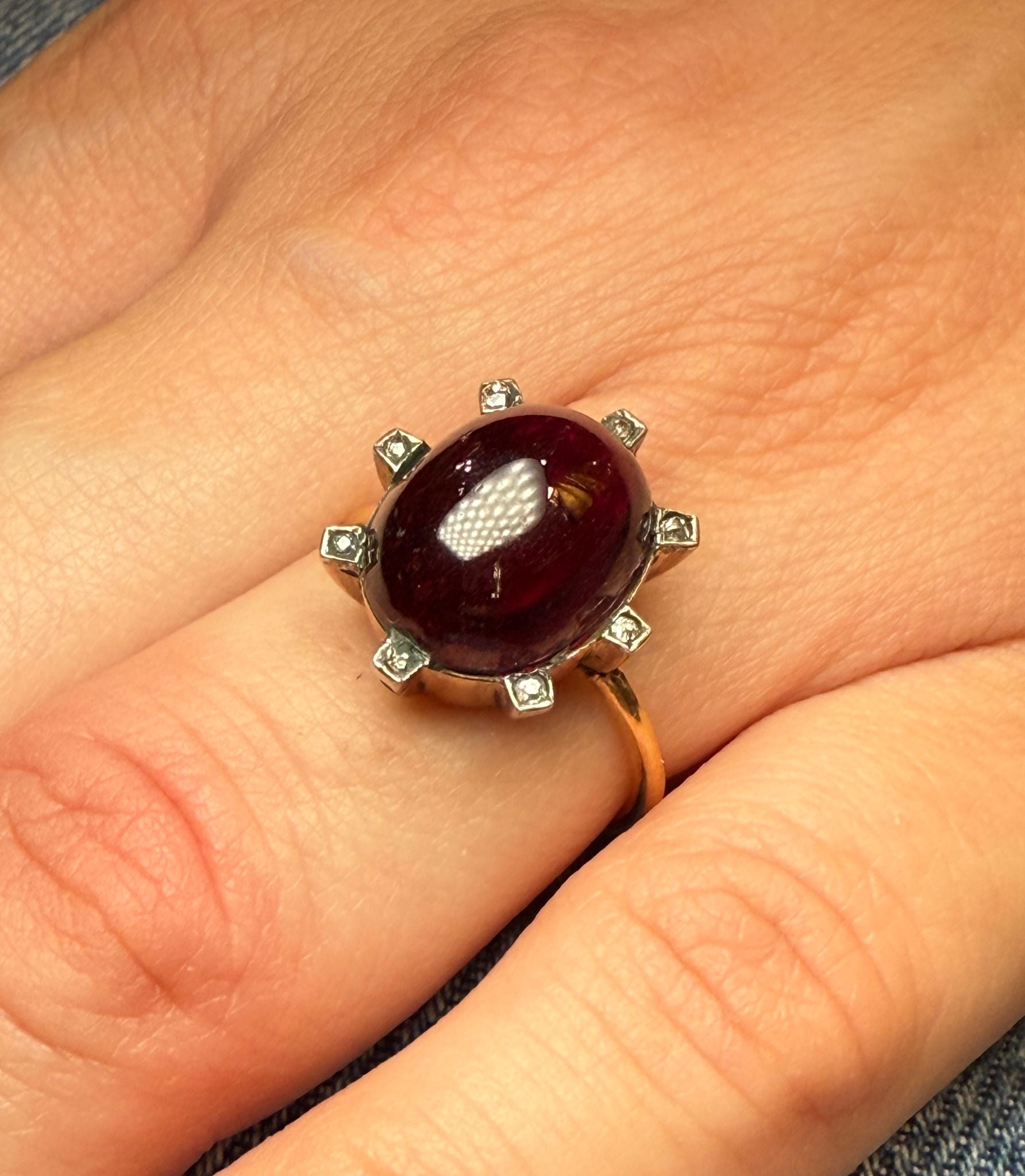 Garnet and diamond ring